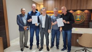 WhatsApp-Image-2023-07-26-at-17.03.32-1-300x169 Hilton Polesello filia-se a União Brasil para disputar a prefeitura de Sorriso