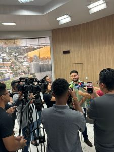 iago-mella-225x300 Sorriso: Iago Mella se pronuncia e diz " não vou me sujar por 8 ou 9 mil reais "