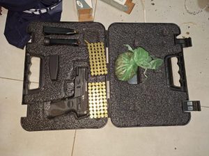 armas-civis-apreendidos-300x225 Polícia Civil deflagra Operação Follow The Money contra lavagem de dinheiro do tráfico em Sinop