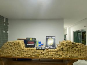droga-apreendida-civis-300x225 Polícia Civil deflagra Operação Follow The Money contra lavagem de dinheiro do tráfico em Sinop
