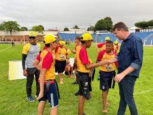 hornets-002-300x225 Associação Sorrisense de Futebol Americano lança projeto "Todos Pela Bola Oval"