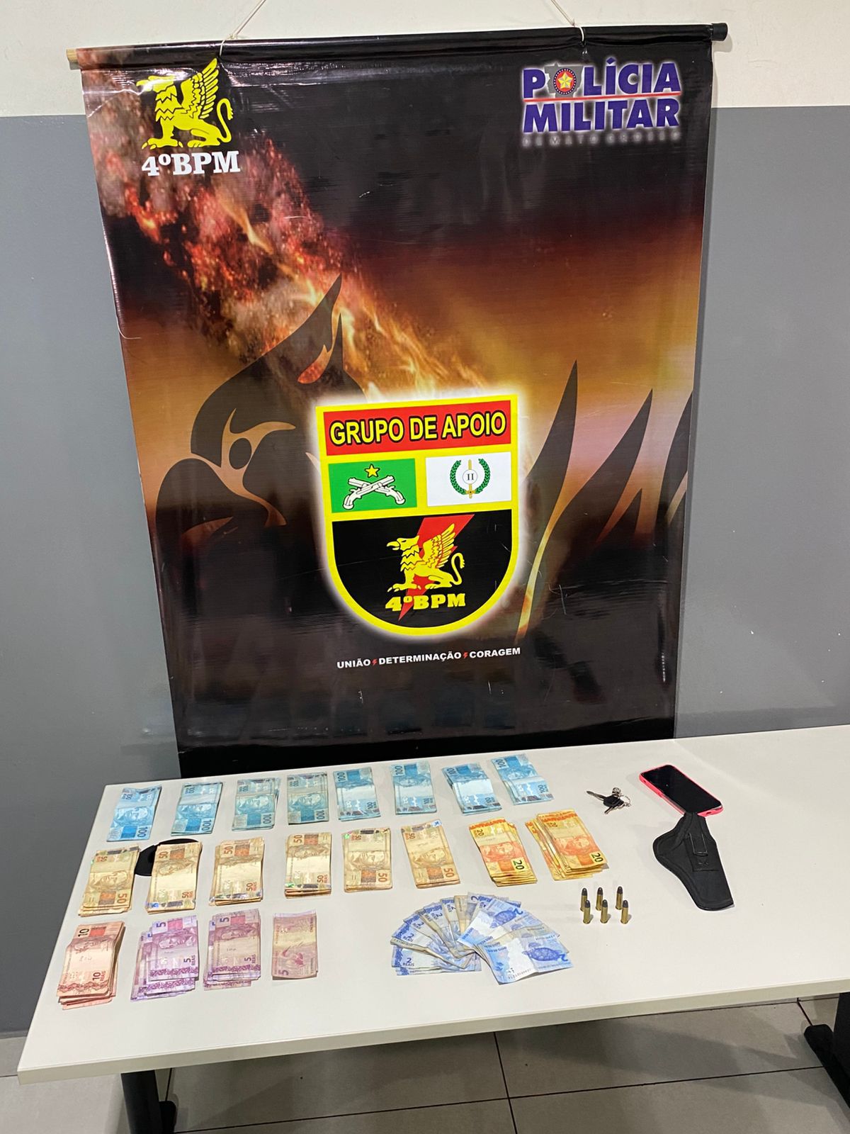 WhatsApp-Image-2025-01-07-at-07.27.43-2 Operação Tolerância Zero: Homem é detido com dinheiro e munições em Várzea Grande