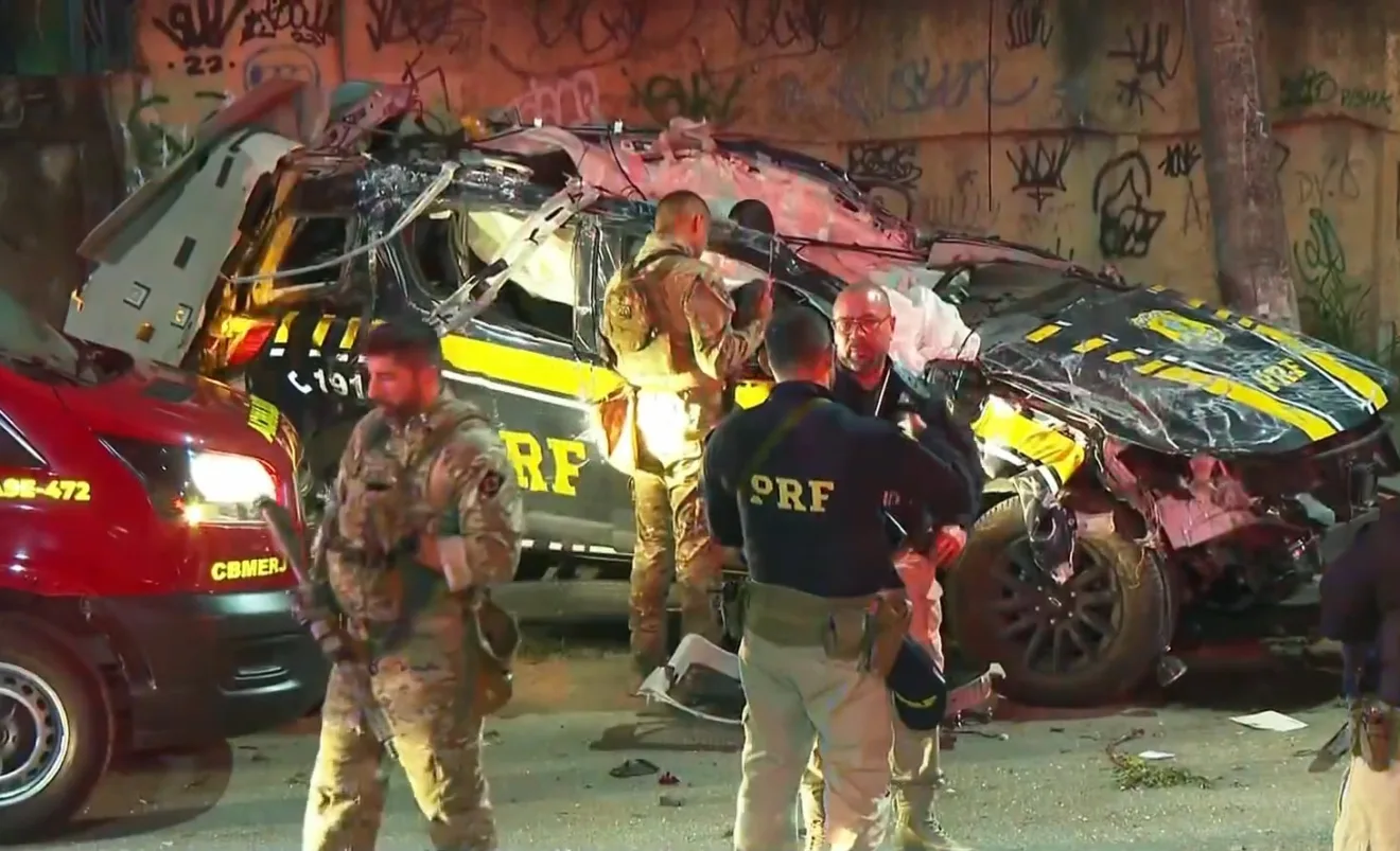 PV5V63WJ-colisao-prf-rio-de-janeiro-1320x803-1 Tragédia no Rio: PRF presta homenagens aos três agentes mortos em acidente durante perseguição