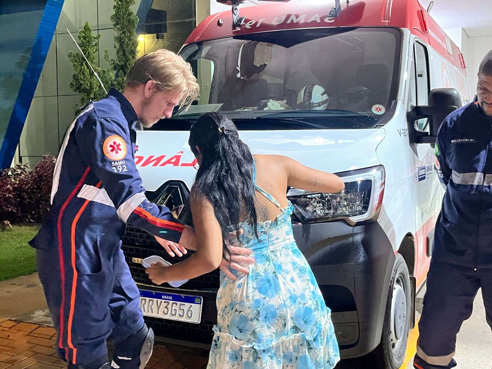 WhatsApp-Image-2025-04-26-at-19.34.57 Após sobreviver a acidente grave, mulher retorna ao SAMU de Sorriso para agradecer equipe de socorro