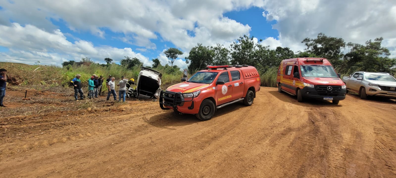 WhatsApp-Image-2025-04-30-at-21.46.41 Idoso de 94 anos fica ferido após capotamento na ‘Estrada do Morocó’ entre Sorriso e Lucas do Rio Verde