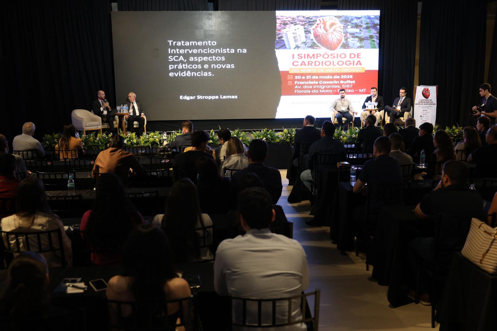 WhatsApp-Image-2025-05-31-at-10.45.37-1-1 Simpósio de Cardiologia destaca tratamentos inovadores e reúne grandes especialistas da área, em Sorriso