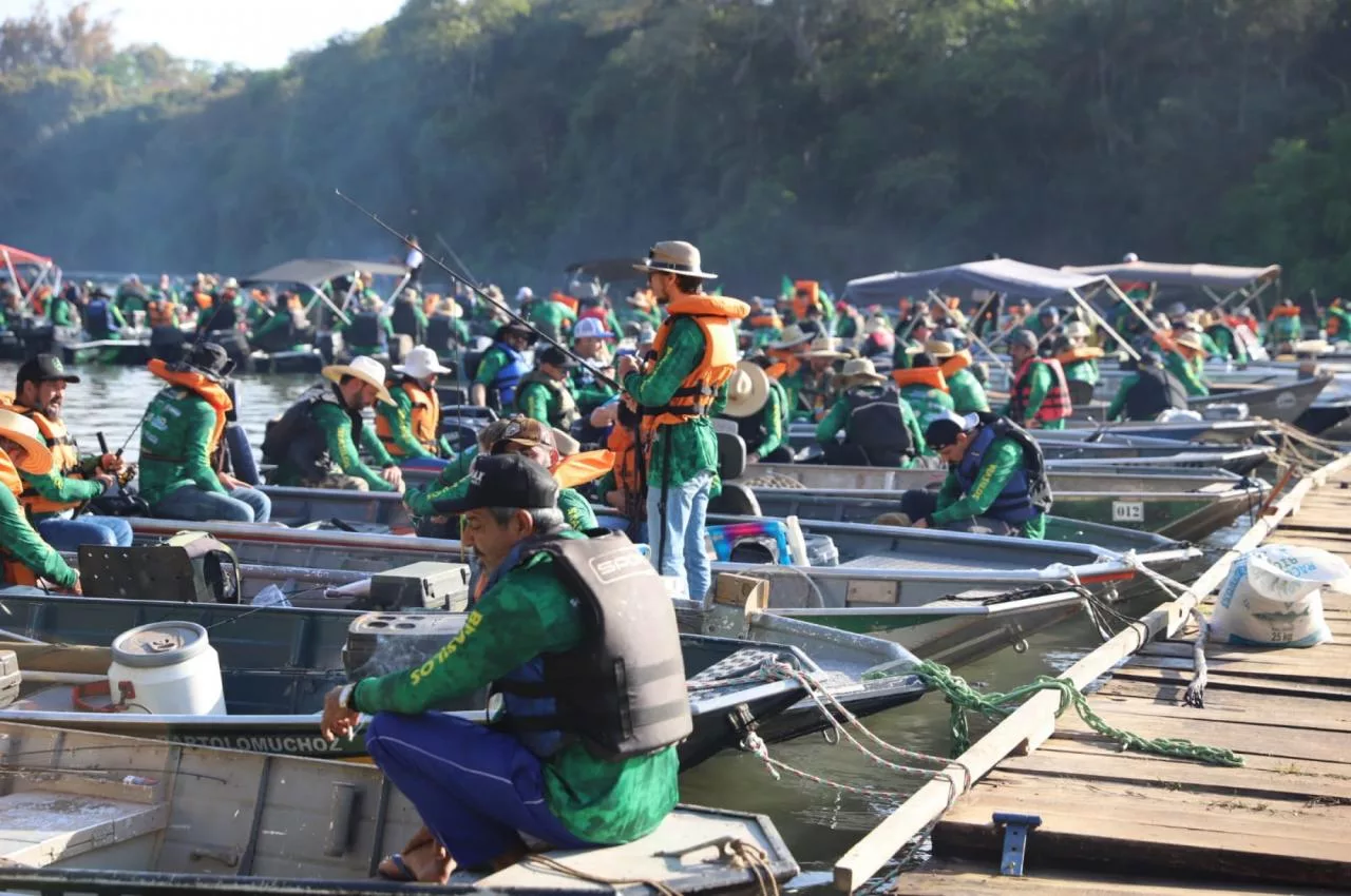 thumb__1280_0_0_0_auto-8 Mais de 230 equipes participam do 17º Festival de Pesca de Sorriso