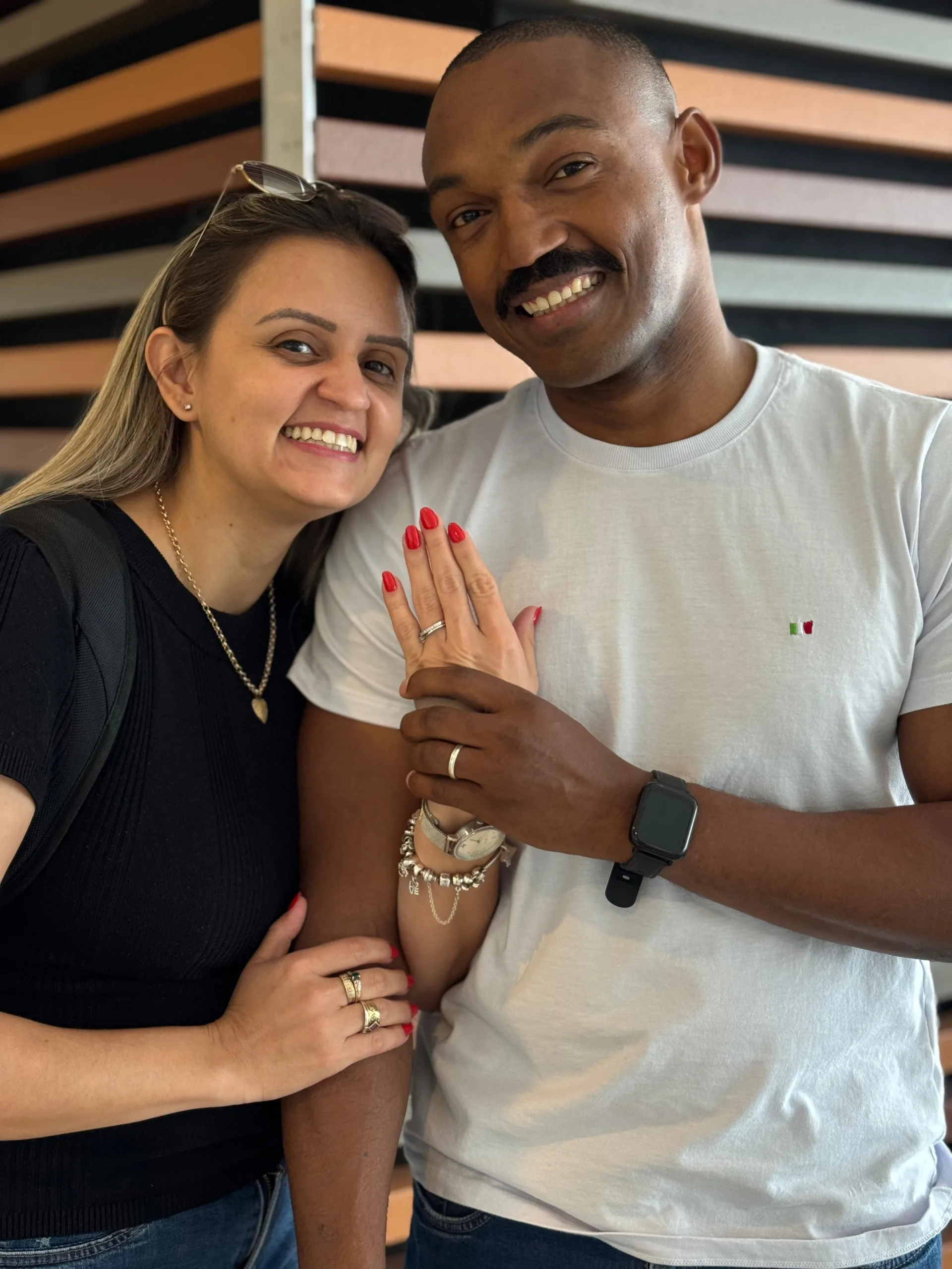 WhatsApp-Image-2025-09-20-at-14.52.13-1-scaled Amor nas Alturas: Bombeiro Militar do Ciopaer de Sorriso surpreende noiva com pedido de casamento dentro de avião