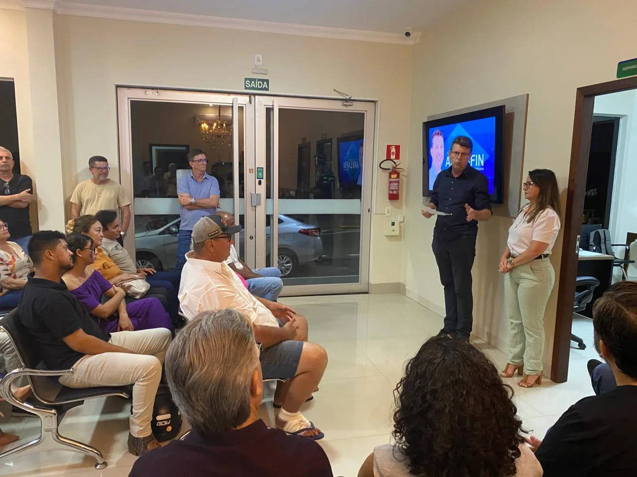 WhatsApp-Image-2025-10-02-at-15.41.52-1 Ari Lafin se reúne com apoiadores e avança pré-campanha a deputado estadual