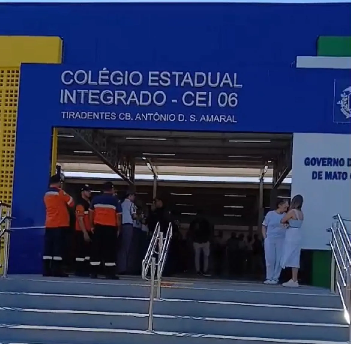 WhatsApp-Image-2025-10-06-at-11.19.37 "Mato Grosso é exemplo de um Brasil que dá certo", diz Mauro Mendes ao entregar duas escolas em Sorriso