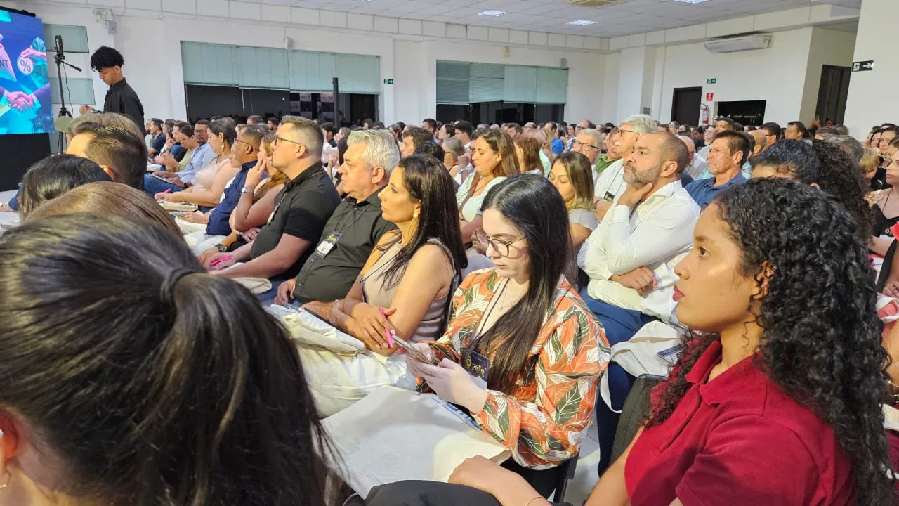 WhatsApp-Image-2025-10-23-at-07.08.23-1 Com Casa cheia Valle Imóveis leva esclarecimentos sobre reforma tributária de locação de imóveis e lança o podcast Conexão Valle