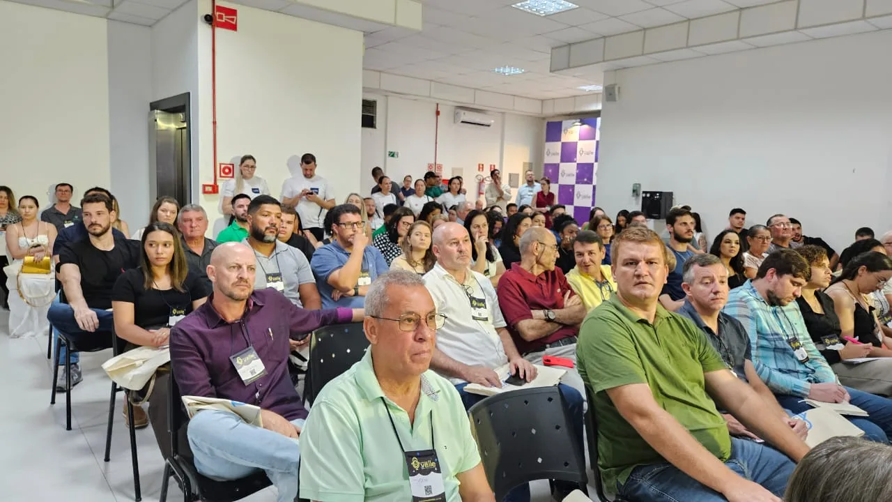 WhatsApp-Image-2025-10-23-at-07.08.23-2 Com Casa cheia Valle Imóveis leva esclarecimentos sobre reforma tributária de locação de imóveis e lança o podcast Conexão Valle