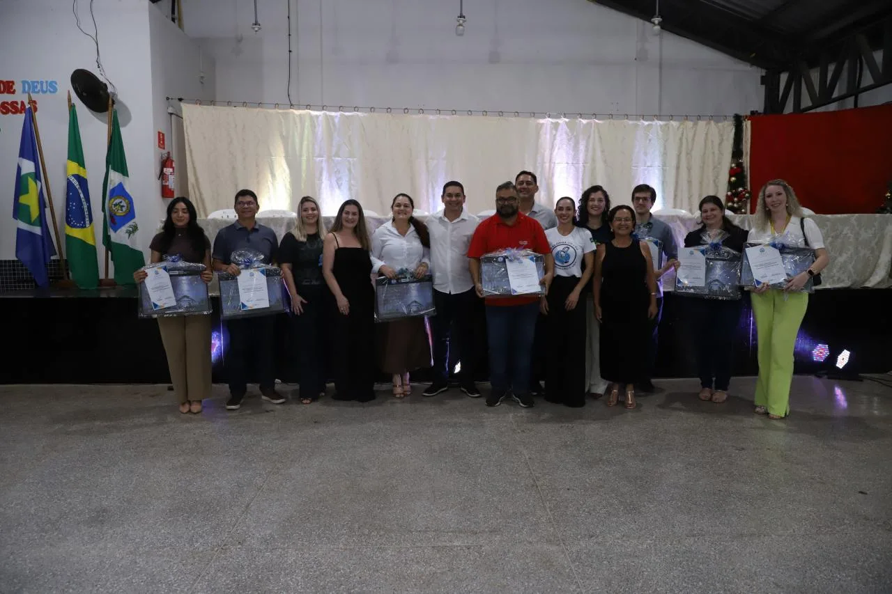 thumb__1280_0_0_0_auto-6 “É uma emoção muito grande acompanhar essa transformação”, diz secretária na formatura de 100 jovens do Aprendiz Sorriso Legal