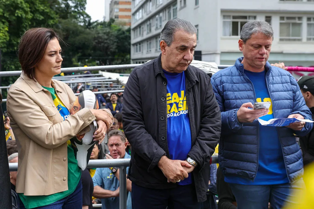 175736459568bf417354cb0_1757364595_3x2_lg Malafaia expõe insatisfação de evangélicos com Flávio Bolsonaro