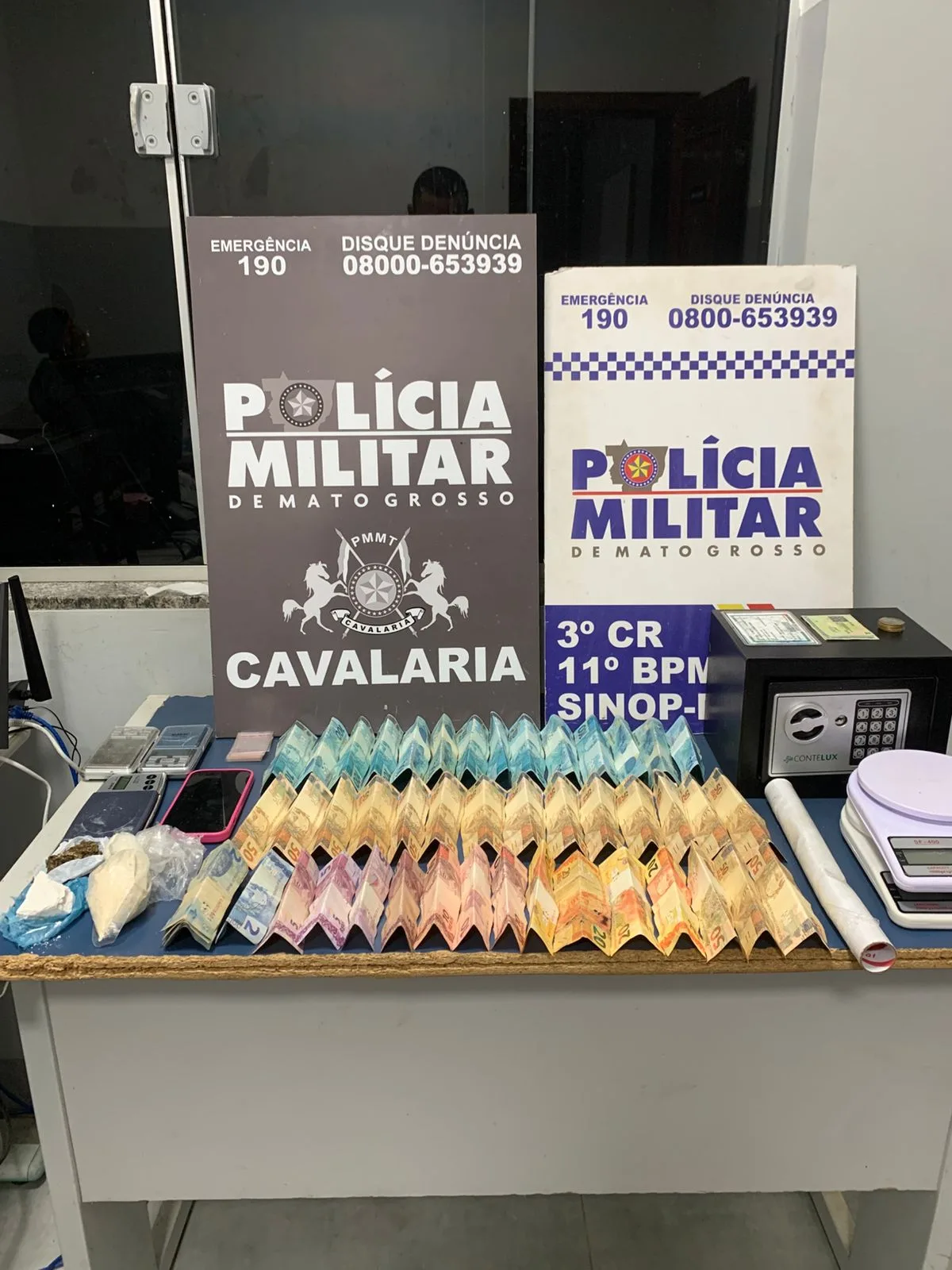 WhatsApp-Image-2026-01-21-at-23.06.24 Polícia Militar prende duas mulheres por tráfico de drogas em ação da Cavalaria em Sinop