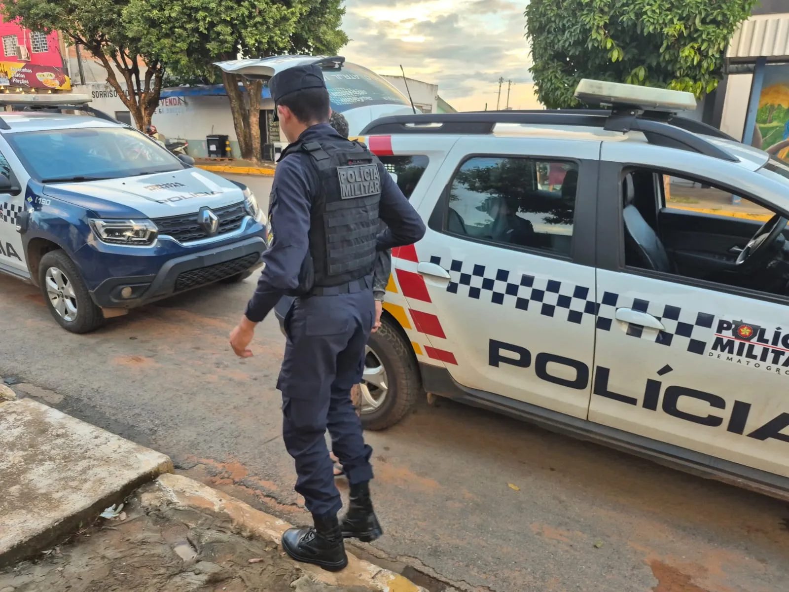 WhatsApp-Image-2026-01-22-at-18.24.14-2 Suspeito é preso com drogas após abordagem da PM durante Operação Tolerância Zero