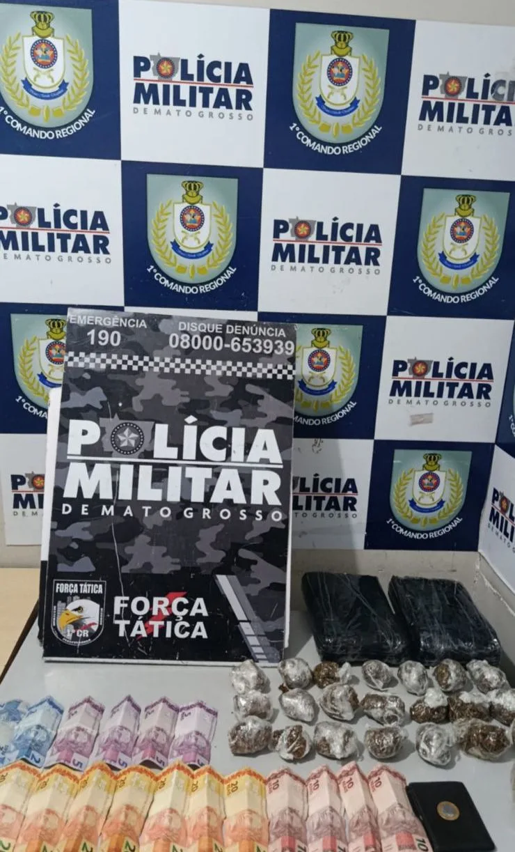 fa28eb91-6dab-48b8-8f13-e78a77b0ec0f Força Tática prende suspeito e desmonta ponto de tráfico no bairro Goiabeiras