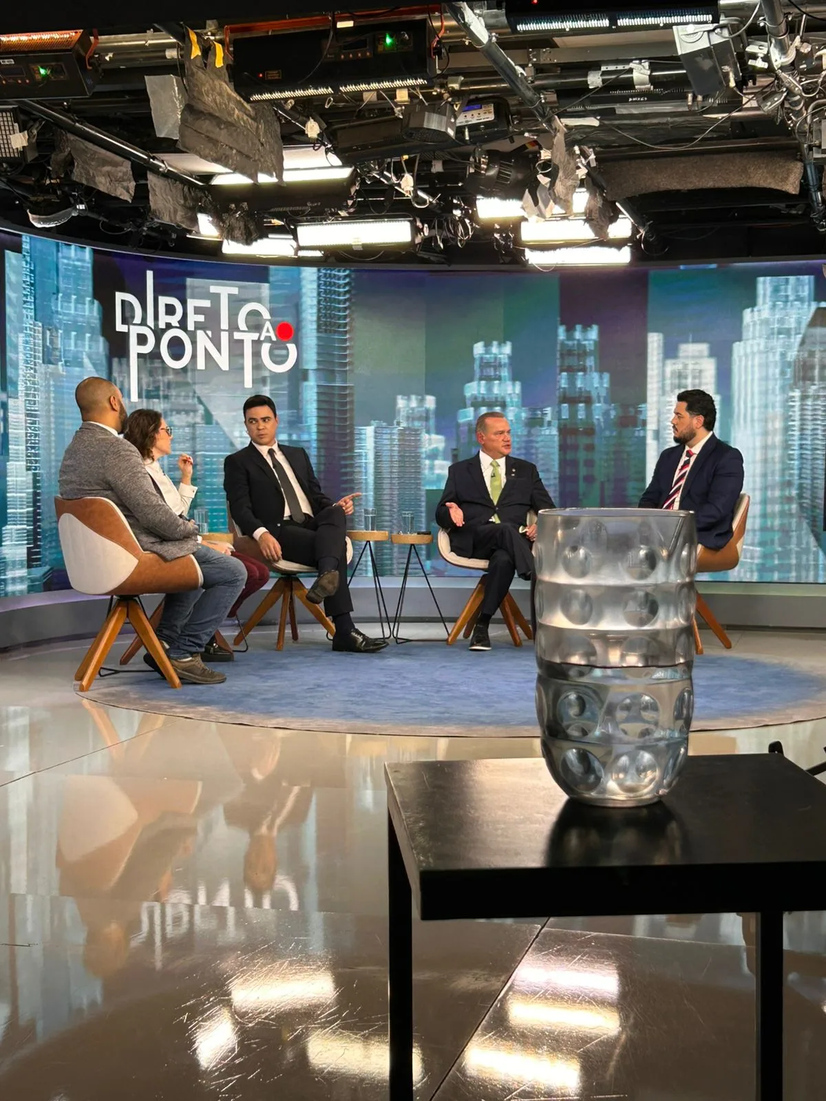 WhatsApp-Image-2026-02-10-at-10.18.18-1 Em programa nacional de TV, Wellington defende prisão domiciliar humanitária para Bolsonaro e projeta cenário político para 2026