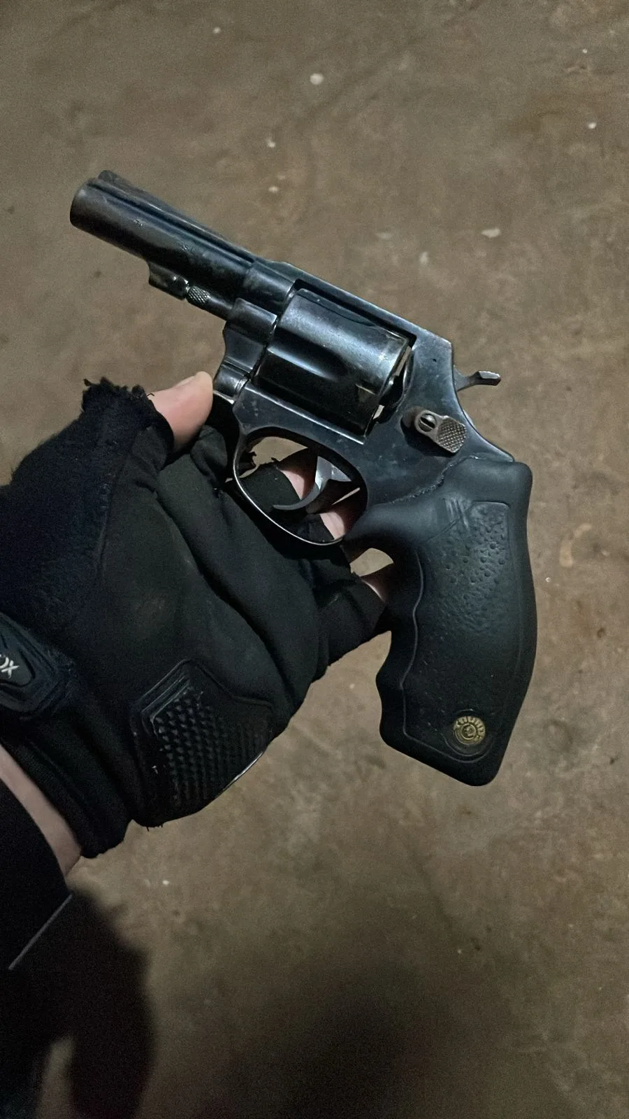 WhatsApp-Image-2026-02-15-at-10.54.21 Mulher é presa por tráfico de drogas e posse ilegal de arma durante Operação Tolerância Zero