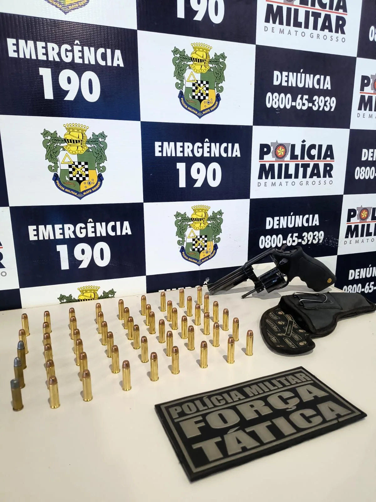 WhatsApp-Image-2026-02-20-at-23.03.32 Força Tática apreende revólver e munições durante Patrulha Rural