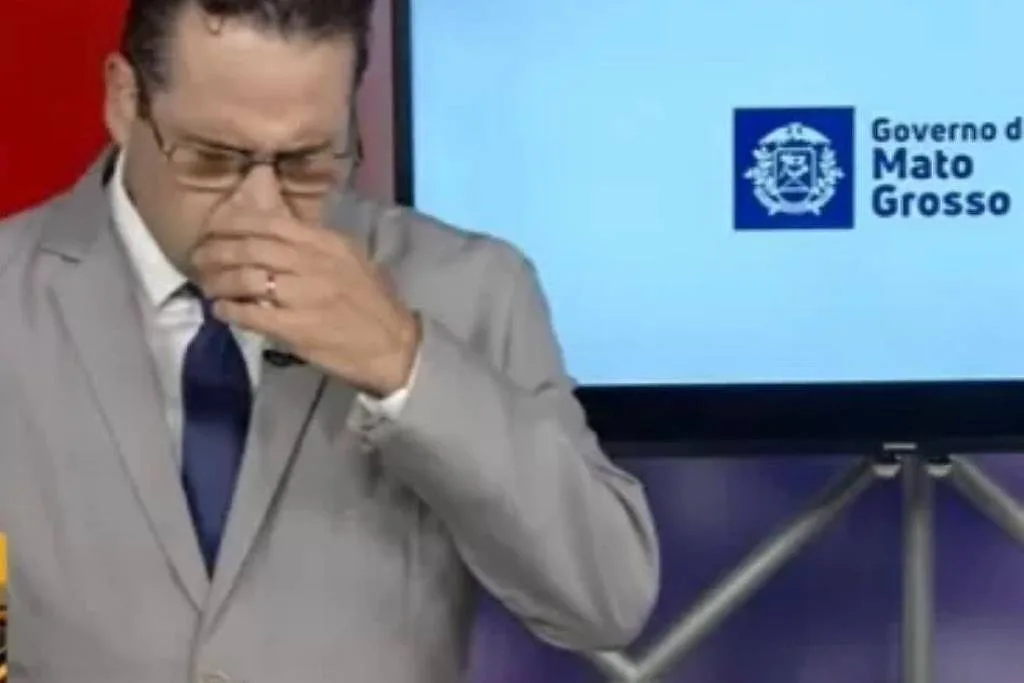 177357489769b69af10b5f8_1773574897_3x2_lg Apresentador do 'Cidade Alerta' passa mal ao vivo e desmaia no estúdio