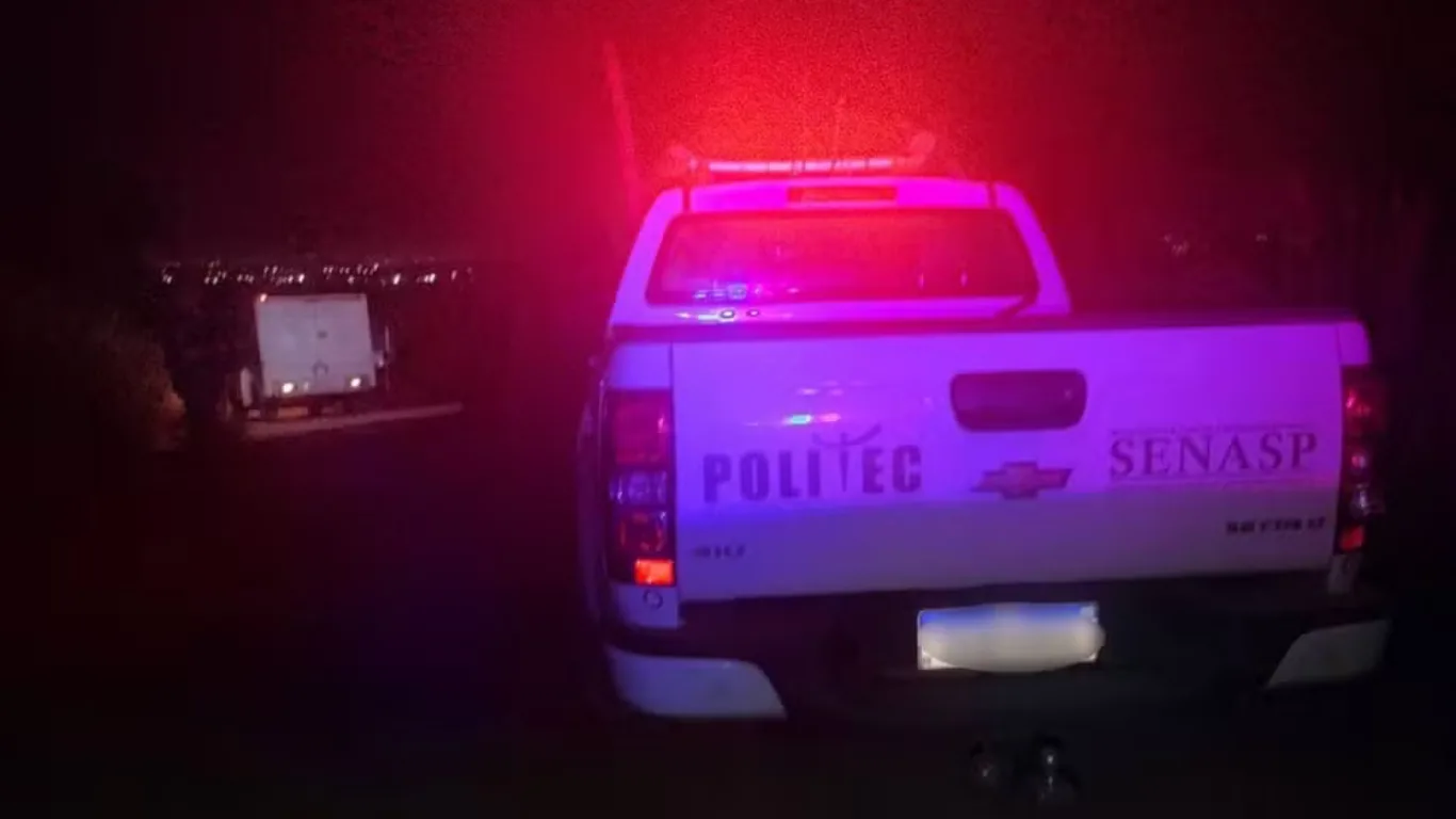 trump-2-2 Homem é encontrado morto com sinais de violência nos fundos de parque em Cuiabá