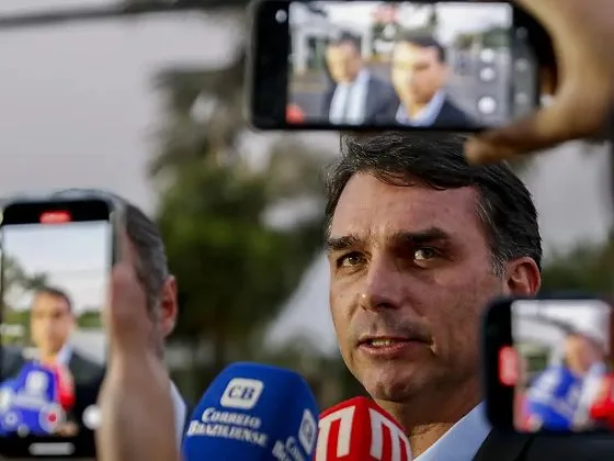 0e62b7eadfc5099a55aaad89b7eeedba-reportermt-com Marcha Para Jesus será vitrine para pré-candidatos durante visita de Flávio Bolsonaro a Cuiabá