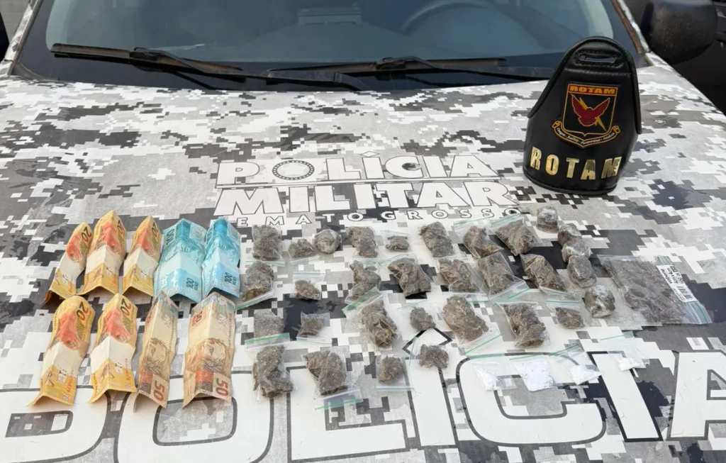 fd6c9997b2a08e8428787901cf247a1a Rotam prende homem com maconha e cocaína após abordagem em Cuiabá