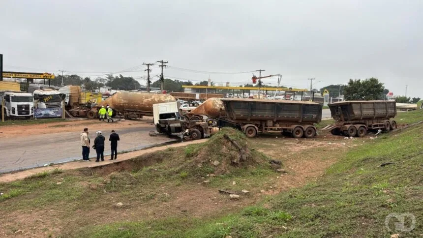 e8164a9231e416ce7cd1a1c1f3ff7514-860x484-1 Motorista de carreta é preso por embriaguez após colisão entre dois veículos de carga deixar feridos na BR-364, em Cuiabá