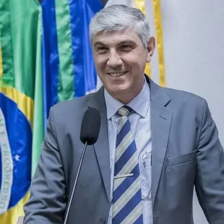 images-2 Vereador Adir Cunico propõe instalação de lixeiras na Rua Passo Fundo para melhorar condições da feira livre
