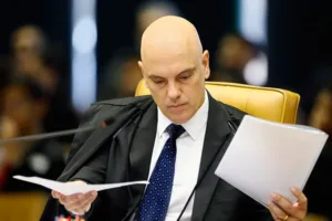 230820-300x200 Alexandre de Moraes defende volta da exigência de diploma para jornalistas