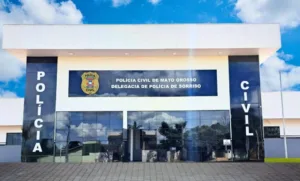 DELEGACIA-DE-SORRISO-300x181 Polícia Civil prende mulher investigada por crimes envolvendo pornografia infantil