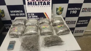 WhatsApp-Image-2026-08-06-at-06.15.53-300x169 Polícia Militar prende foragido e apreende mais de 5 kg de maconha em Sorriso