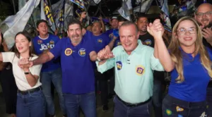 WhatsApp-Image-2026-08-22-at-16.41.47-300x166 WELLINGTON REFORÇA UNIÃO COM ALIADOS EM LANÇAMENTOS DE CAMPANHA EM CUIABÁ
