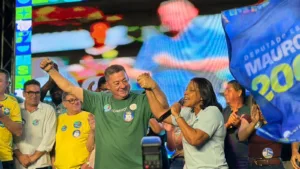 WhatsApp-Image-2026-08-23-at-11.28.47-1-300x169 Mauro Savi escolhe Sorriso para lançar candidatura a deputado estadual