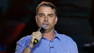 flavio-convencao-pl-2ago26-848x477-1-300x169 TSE cancela filiação de Flávio Bolsonaro ao Missão e restabelece vínculo com o PL