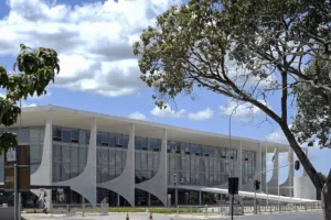planalto-300x200 Brasil e EUA farão reunião para discutir tarifaço na próxima semana