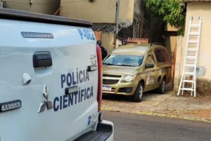 whatsapp-image-2026-08-29-at-163017-300x201 Mãe desconfia de sumiço, pula muro e encontra filha morta no sofá; suspeita é de feminicídio