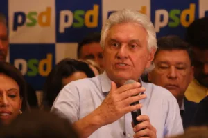 RONALDO-CAIADO-26-07-26-1-300x200 Caiado pede saída de Moraes do STF e fim do sigilo dos casos Master e INSS
