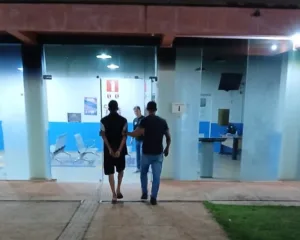 WhatsApp-Image-2026-09-24-at-10.54.56-300x240 Polícia Civil prende motociclista investigado por atropelamento que matou jovem em Pontes e Lacerda