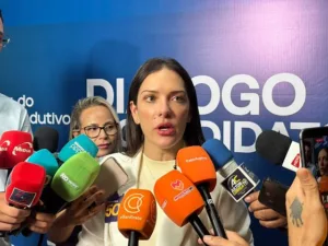 ab1bba507525029a2b3f30cab1beaea4-reportermt-com-300x225 TRE acata decisão do STF e manda PL compensar Janaina por tempo menor na TV
