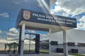 fa5d7c38-9783-446b-a770-ef7e8c83d1b9-300x197 Polícia Civil prende motorista de caminhão após acidente que matou jovem e criança em Jangada