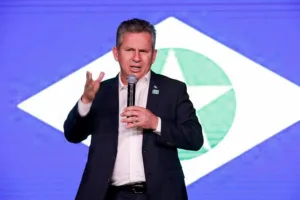 images-26-300x200 Mauro Mendes chama Pedro Taques de “mais mentiroso da história de MT" e reclama de direitos de resposta