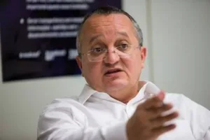 images-28-300x200 Pedro Taques provoca Mauro Mendes e diz que governador é “valentão na internet” e “gatinho” no presencial