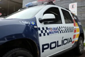 7a5b7919ce9053fd2251653ee53ddaa8-1-300x200 Mulher pula do primeiro andar de prédio em Cuiabá para escapar de agressão e cárcere privado