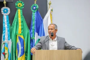 Vereador-Wanderley-Paulo-300x200 Vereador Wanderley Paulo indica criação da creche noturna para ajudar pais que trabalham à noite em Sorriso