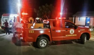WhatsApp-Image-2026-10-03-at-22.35.27-300x178 Corpo de Bombeiros socorre duas pessoas envolvidas em acidente de trânsito em Poconé