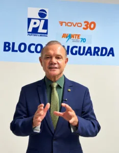 WhatsApp-Image-2026-10-06-at-15.08.28-233x300 WELLINGTON DÁ BOAS-VINDAS A NOVOS PARLAMENTARES DO PL E DEFENDE AMPLIAÇÃO DE ALIANÇAS NO SEGUNDO TURNO