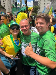 WhatsApp-Image-2026-10-19-at-07.25.02-225x300 Wellington Fagundes é o único parlamentar de MT presente no Bloquinho de apoio a Flávio Bolsonaro