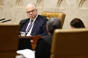 b759aab472a9a07f843880806d29271c-300x200 Presidente do STF determina que Mato Grosso pague R$ 132 mil ao Pará em disputa territorial